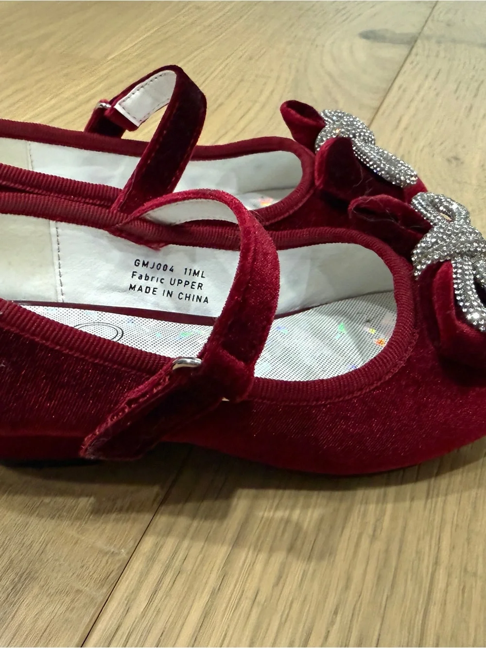 Sparkling Bow Velvet Mary Jane Girls Dress Shoes - Burgundy